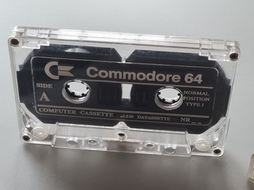 Zdjęcie oferty: Commodore 64 computer cassette 1530 datassette