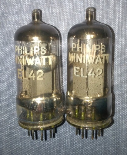 Zdjęcie oferty: Para EL42 Philips Miniwatt testowana