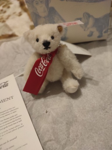 Zdjęcie oferty: Polarny miś COCA-COLA Steiff limitowana edycja