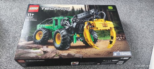 Zdjęcie oferty: LEGO 42157 Technic Ciągnik zrywkowy John Deere 948