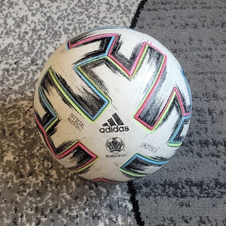 Zdjęcie oferty: Piłka meczowa Adidas OMB Uniforia 2020 Match ball