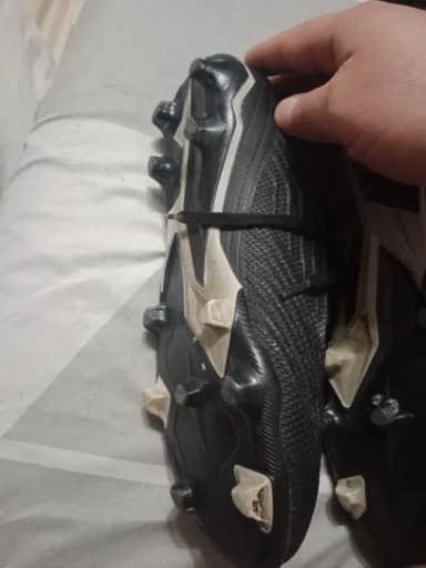 Zdjęcie oferty: Buty Korki ADIDAS PREDATOR