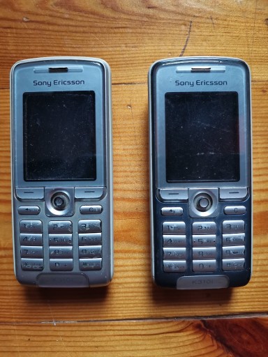 Zdjęcie oferty: Sony Ericsson K310i z bateriami 2szt. + ładowarka 