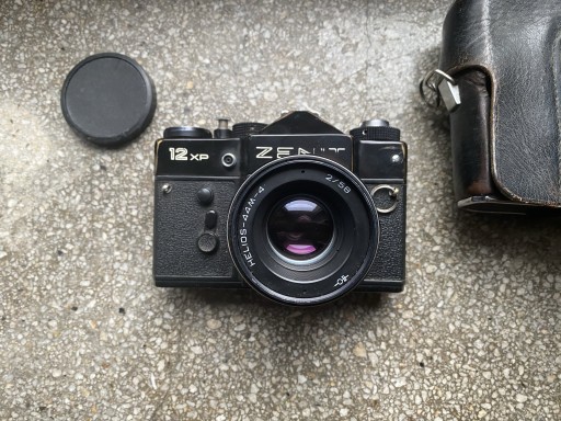 Zdjęcie oferty: Aparat Zenit 12XP KMZ obiektyw Helios 44M-4