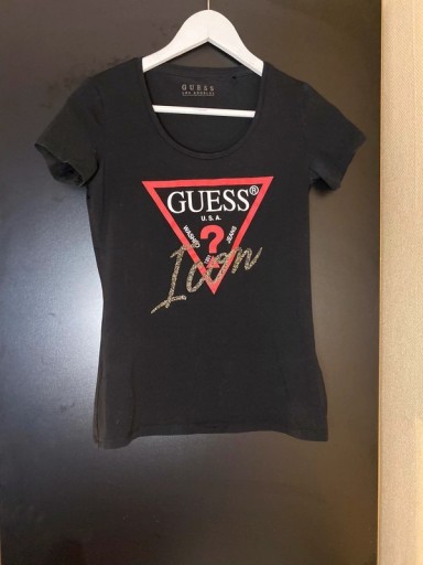 Zdjęcie oferty: Oryginalna czarna bluzka t-shirt Guess z nadrukiem