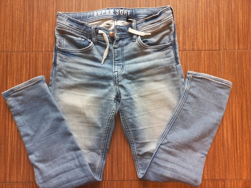 Zdjęcie oferty: Spodnie jeansy dziewczęce r. 152 JOGGER&DENIM