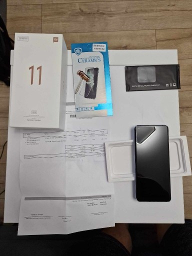 Zdjęcie oferty: Xiaomi Mi 11 8GB 256GB komplet