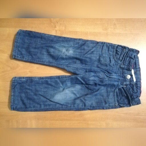 Zdjęcie oferty: Spodnie dżinsowe ocieplane rozmiar 92