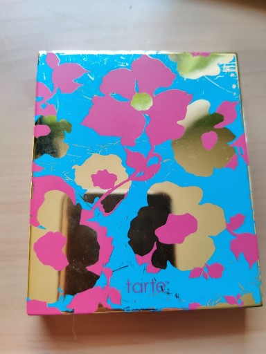 Zdjęcie oferty: Tarte paleta cieni happy girls shine brighter 