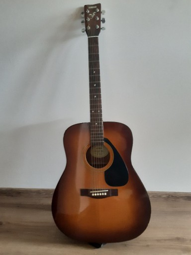 Zdjęcie oferty: Gitara akustyczna-elektroakustyczna Yamaha F310P