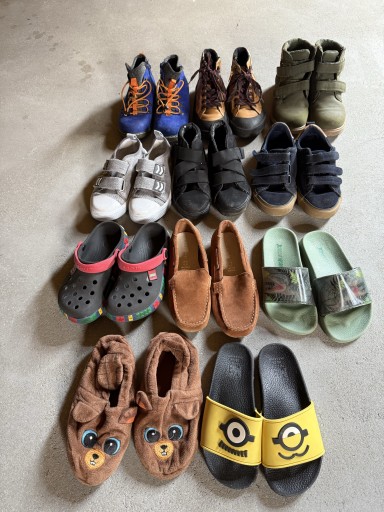 Zdjęcie oferty: 11 par butów dla Chłopca 32