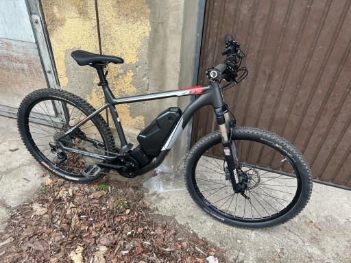 Zdjęcie oferty: Rower e-bike Focus Jarifa roz.L 612wh 27.5 xc