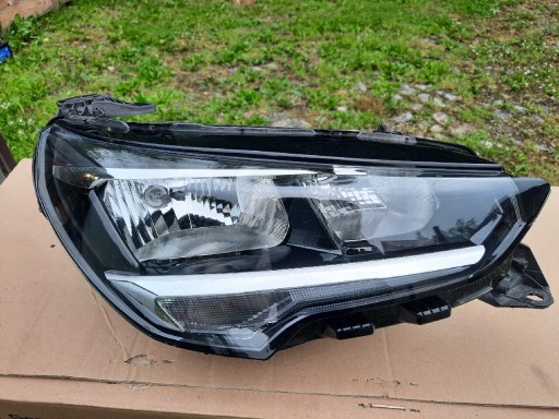 Zdjęcie oferty: LAMPA PRZEDNIA PRAWA OPEL CORSA EUROPA