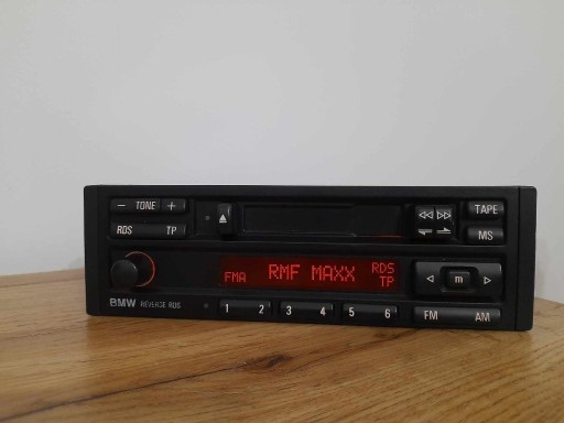 Zdjęcie oferty: Radio BMW REVERSE RDS e30 e32 e31 e34 e36 z3