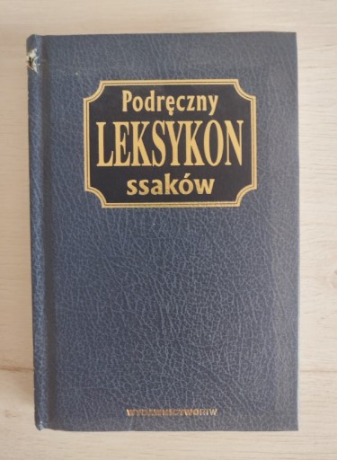 Zdjęcie oferty: Podręczny leksykon ssaków 