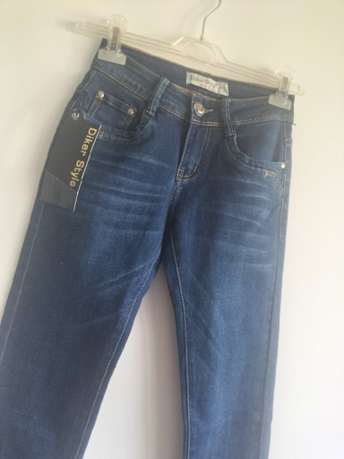 Zdjęcie oferty: Nowe jeansy rozmiar XS
