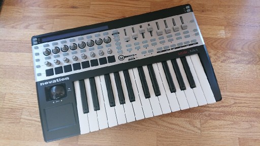 Zdjęcie oferty: NOVATION 25SL MKII 