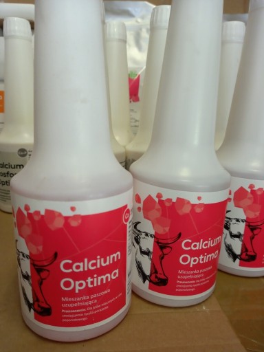 Zdjęcie oferty: 20 szt. Calcium OPTIMA - wapń magnez dla krów 500g