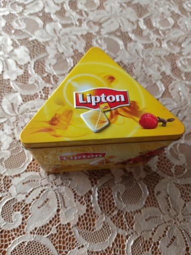 Zdjęcie oferty: Puszka na herbatę Lipton