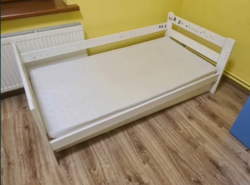 Zdjęcie oferty: Łóżko dziecięce IKEA - 160x80cm + materac
