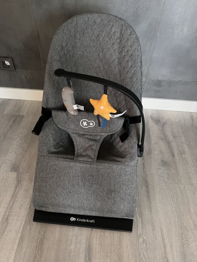 Zdjęcie oferty: Kinderkradt leżaczek bujaczek dla niemowląt 