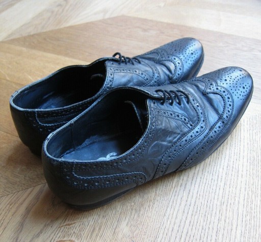 Zdjęcie oferty: Klasyczne skórzane buty BROGUE Asos London rozm 41