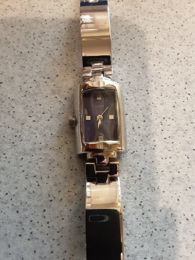 Zdjęcie oferty: Yves Rocher nowy zegarek damski bransoleta 
