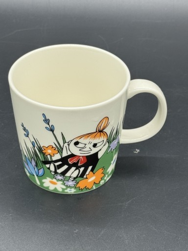 Zdjęcie oferty: Kubek Arabia Moomin – „Little My and Meadow” 0,3 l / Muminki kolekcjonerski