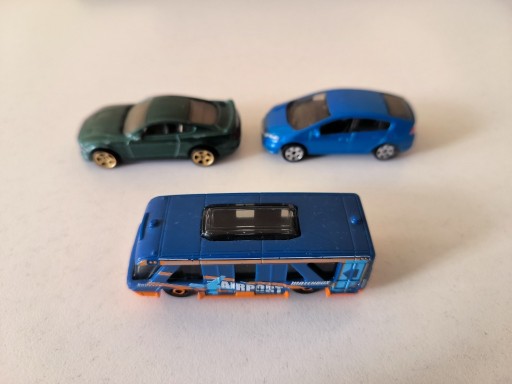 Zdjęcie oferty: MATCHBOX- resoraki 3 szt. 