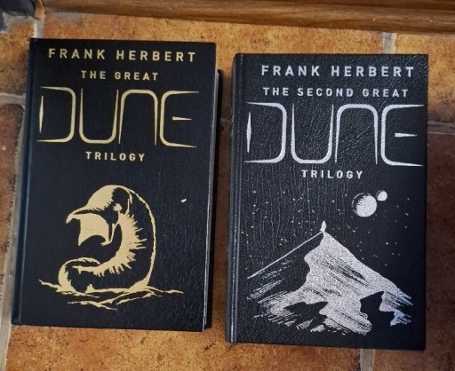 Zdjęcie oferty: Dune  TRILOGY FRANK HERBERT
