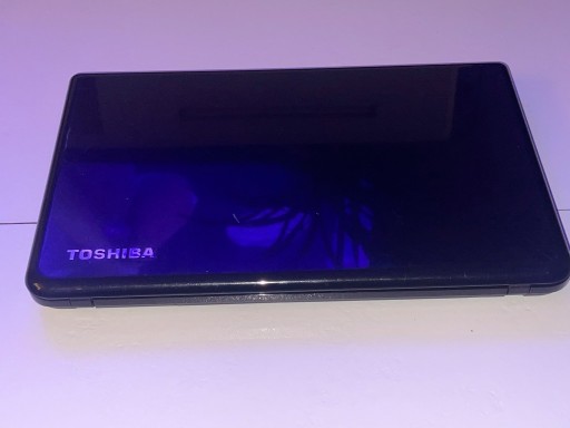 Zdjęcie oferty: Toshiba Satellite C55 -A-1H9 laptop uszkodzony stan nieznany 