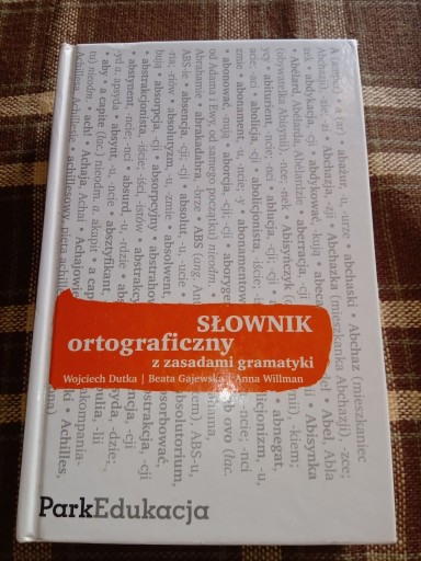 Zdjęcie oferty: Słownik ortograficzny z zasadami gramatyki Dutka