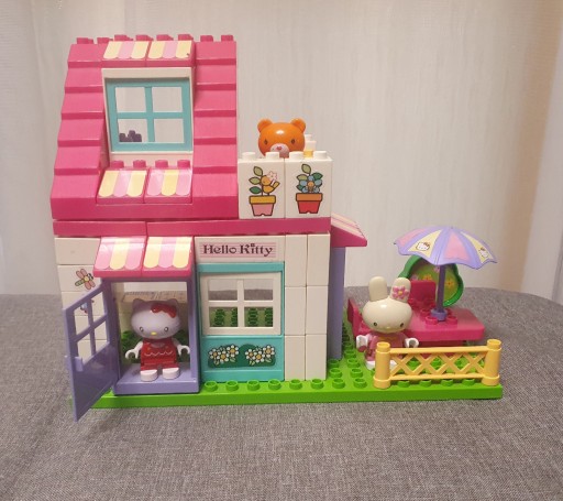 Zdjęcie oferty: Hello Kitty - 2 zestawy klocków jak Duplo