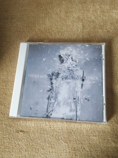 Zdjęcie oferty: Massive Attack 100th Window płyta CD mało używana