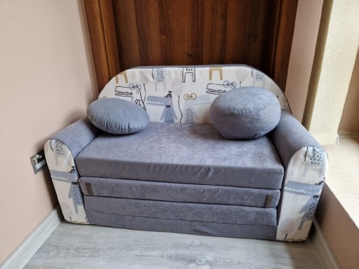 Zdjęcie oferty: Kanapa / sofa dla dzieci Welox - stan idealny
