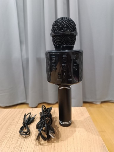 Zdjęcie oferty: Mikrofon BMS-300 bluetooth z głośnikiem czarny