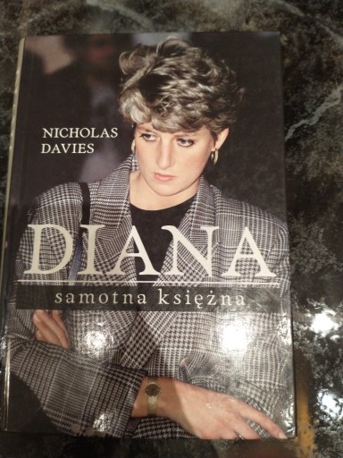 Zdjęcie oferty: Nicholas Davies Diana samotna księżna