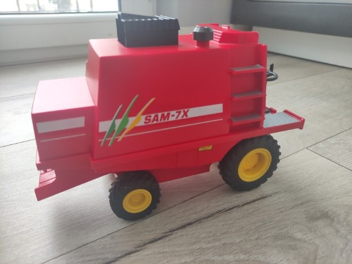 Zdjęcie oferty: Kombajn Playmobil 