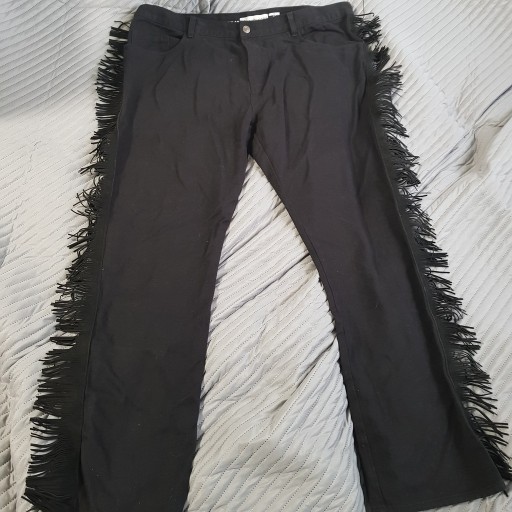 Zdjęcie oferty: Spodnie z frędzlami na motocykl rozmiar XL