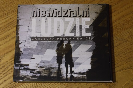 Zdjęcie oferty: Zarzycka / Pruchniewicz - Niewidzialni ludzie