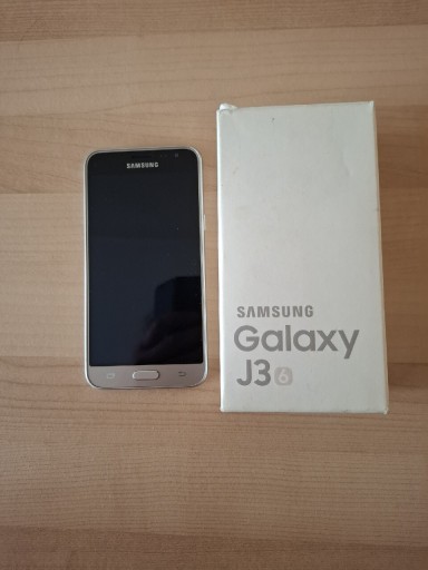 Zdjęcie oferty: Samsung Galaxy J3 