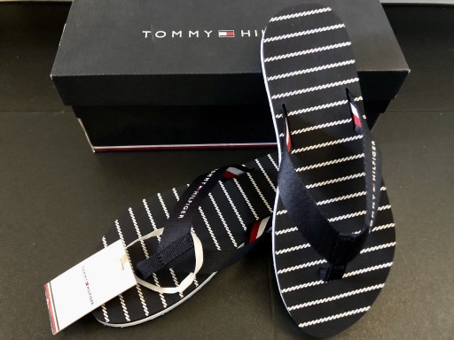 Zdjęcie oferty: Tommy Hilfiger Space Blue 40