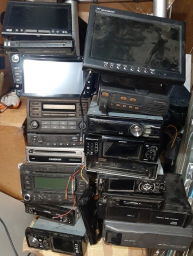Zdjęcie oferty: Zestaw różnych sprzętów audio do aut