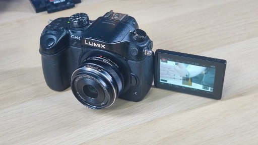 Zdjęcie oferty: Panasonic Lumix G DMC-GH4 korpus