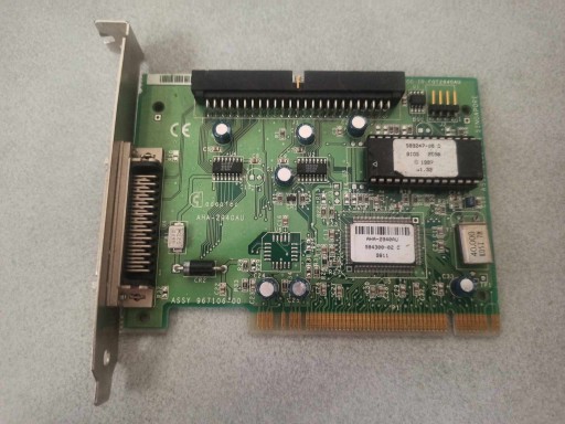 Zdjęcie oferty: KONTROLER SCSI PCI ADAPTEC AHA-2940AU