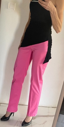 Zdjęcie oferty: TERRANOVA różowe SUPER spodnie r. 27 S b. db. stan