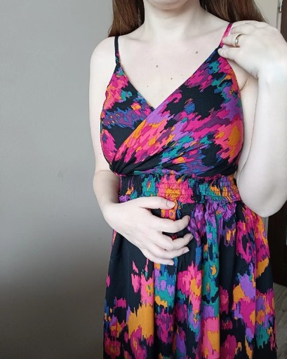 Zdjęcie oferty: Krótka kolorowa letnia sukienka 