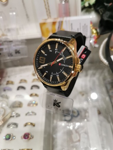 Zdjęcie oferty: Zegarek męski na czarnym pasku 