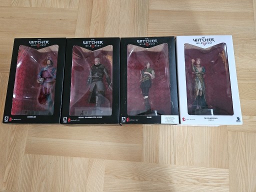 Zdjęcie oferty: wiedźmin witcher dark horse figurki triss geralt