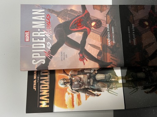 Zdjęcie oferty: Spider-Man Miles Morales i The Mandalorian